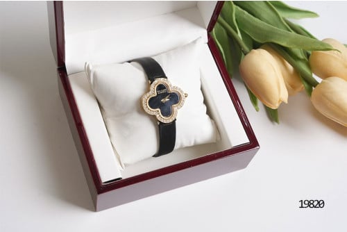 🔆 [Van Cleefs & Arpels] 반클리프&에펠 알함브라 시계 🔆