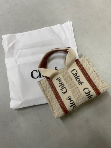 끌로에 우디 미니 토트백