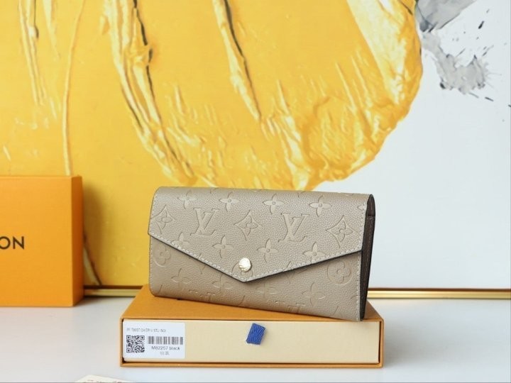 루이비통 2341 모노그램 장지갑
