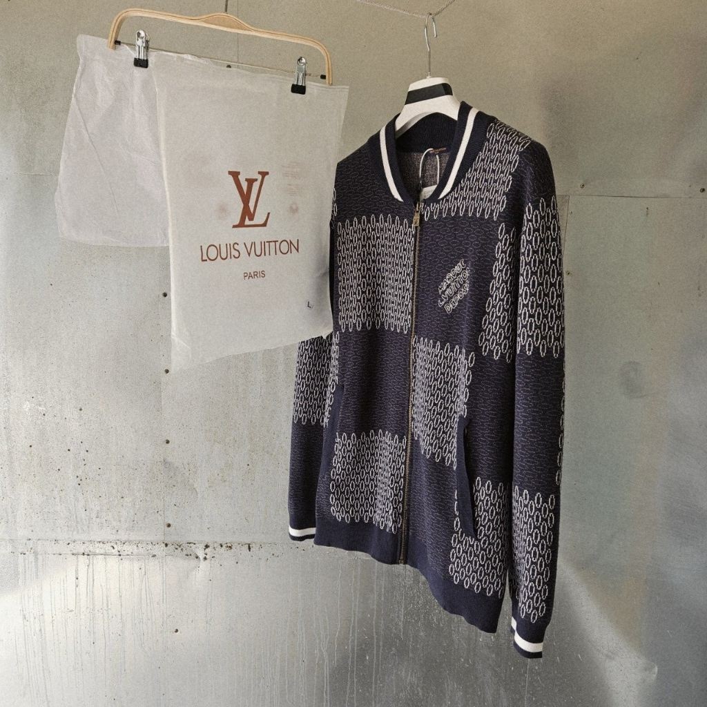 루이비통 다미에 퀼티드 코튼 보머 집업