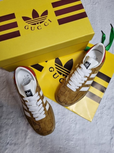 구찌 X 아디다스 콜라보 가젤 스니커즈 브라운