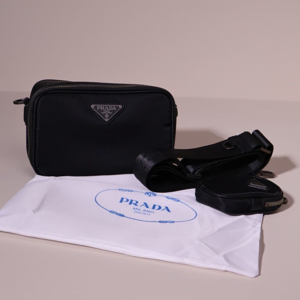 프라다 브리크 리나일론 사피아노 가죽 크로스백