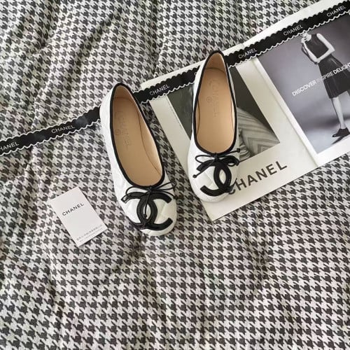 💕 샤* cc 발레리나 플랫 슈즈 화이트 앤 블랙