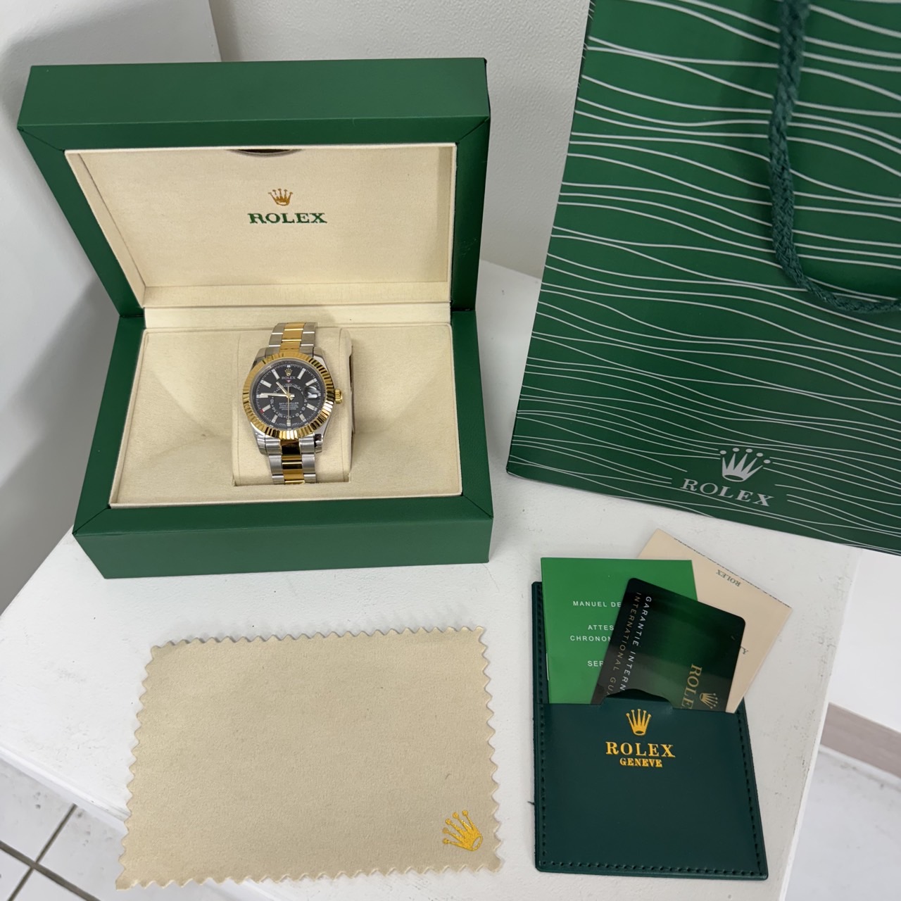 🤴🏻 #로렉스 [ R*lex ] 스카이드웰러 🤴🏻