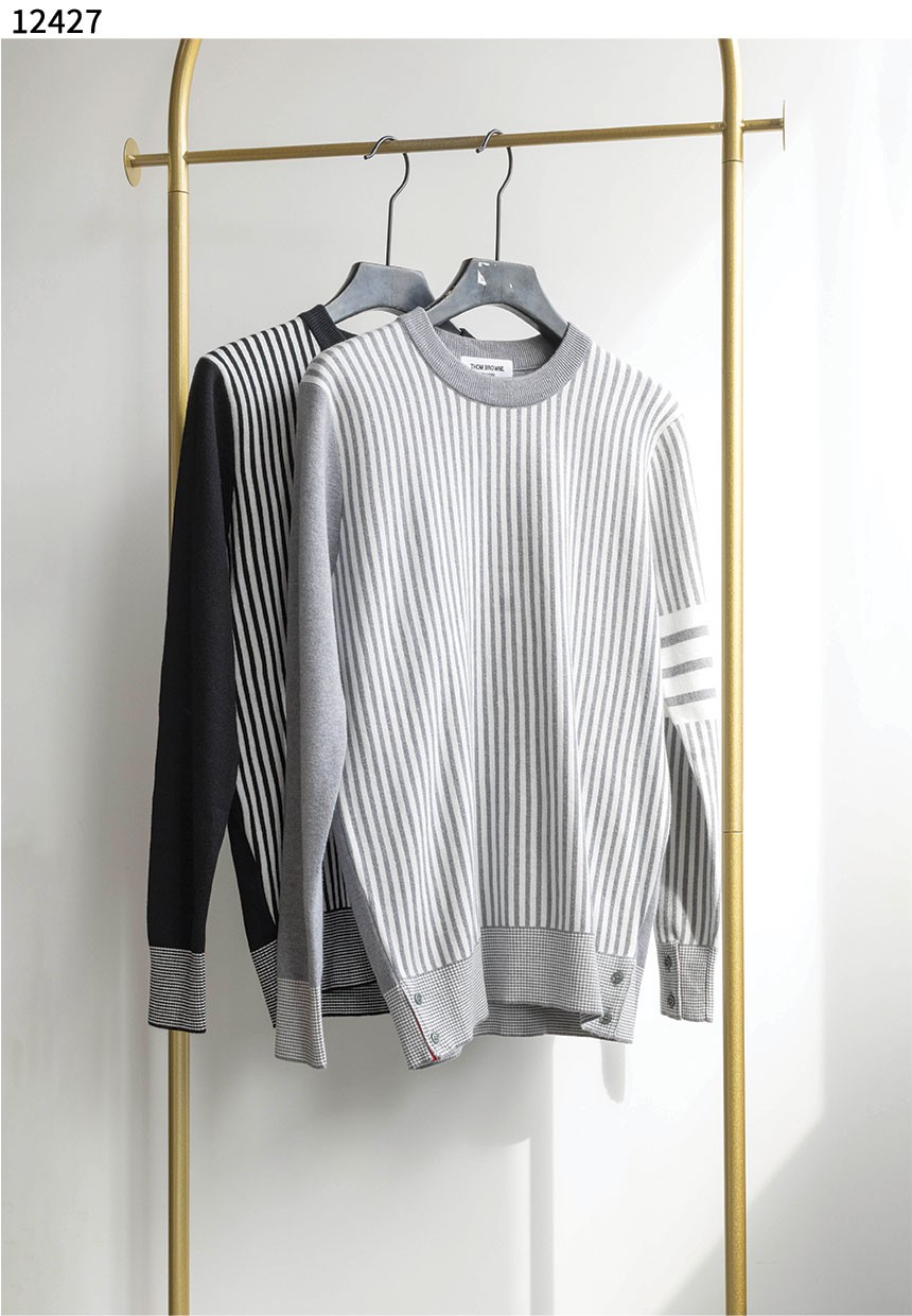 #톰브라운 [Thom Browne] 펀믹스 스트라이프 니트 신상입고💢 #상의 #니트 #12427