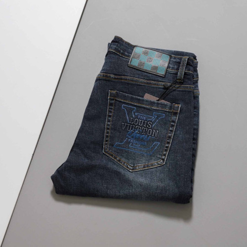 #루이비통 [ L.V ] 수입 LV 로고 프린팅 데님 팬츠 입고💢 #남성하의 #청바지