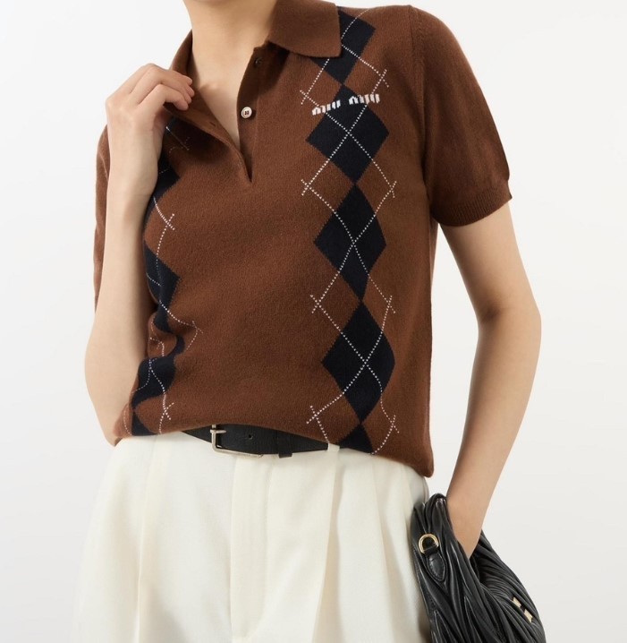 #미우미우 [ miu ] 수입 인타르시아 울 캐시 니트 스웨터 입고💢 #여성상의 #니트