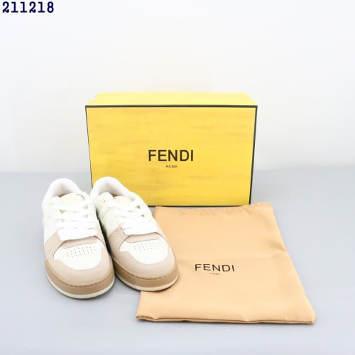 👹펜디 스웨이드 스니커즈👹