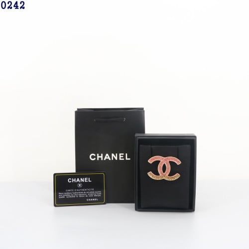 👹샤넬 핑크골드 큐빅 브로치👹