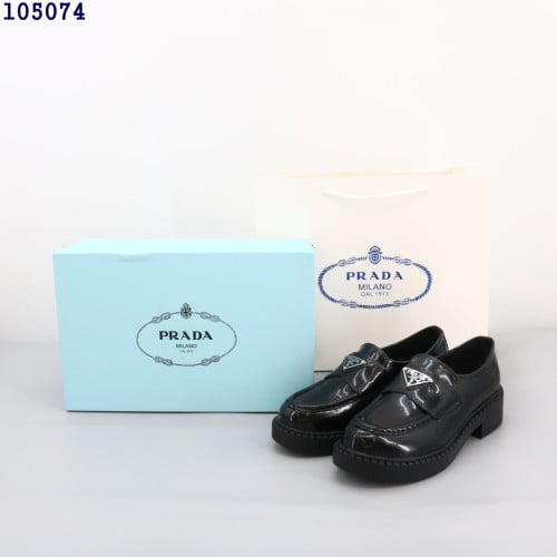 👹프라다 로고 여성 로퍼 초콜릿 브러쉬드 유광 페이던트👹