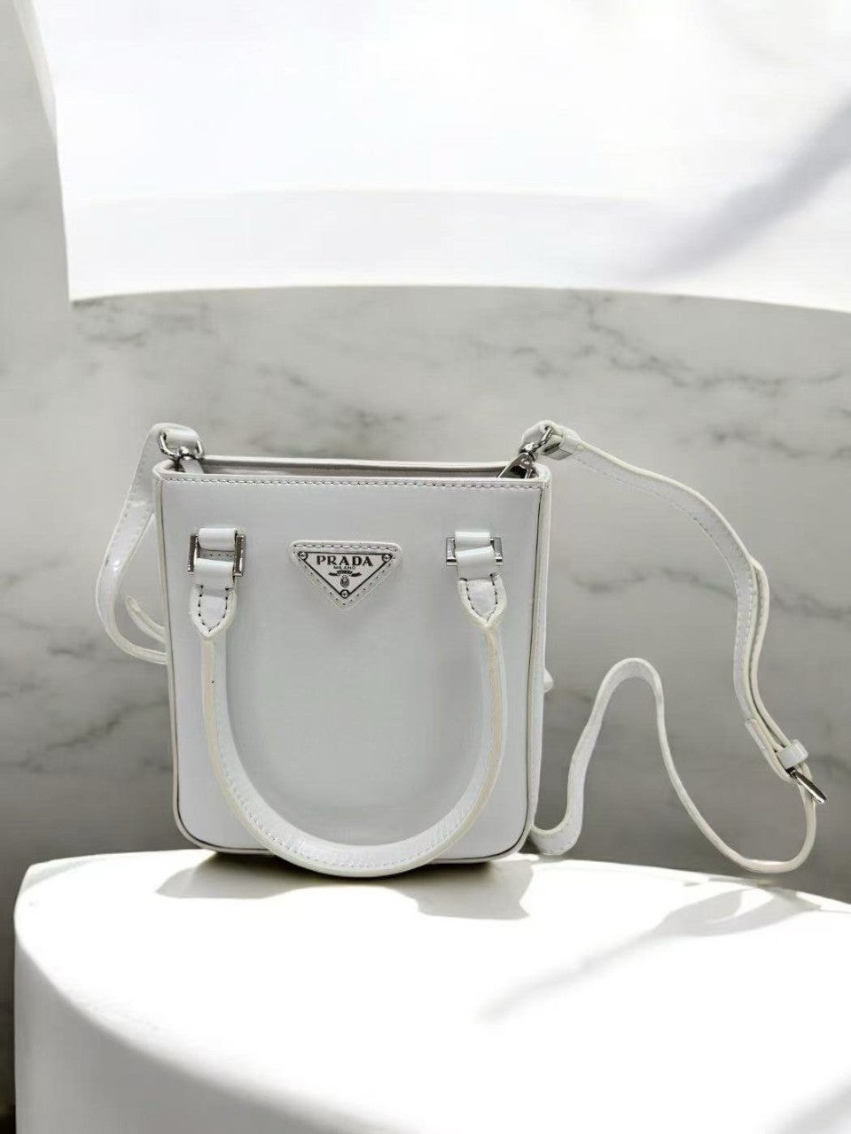 💕 프** 브러시드 스몰 토트백