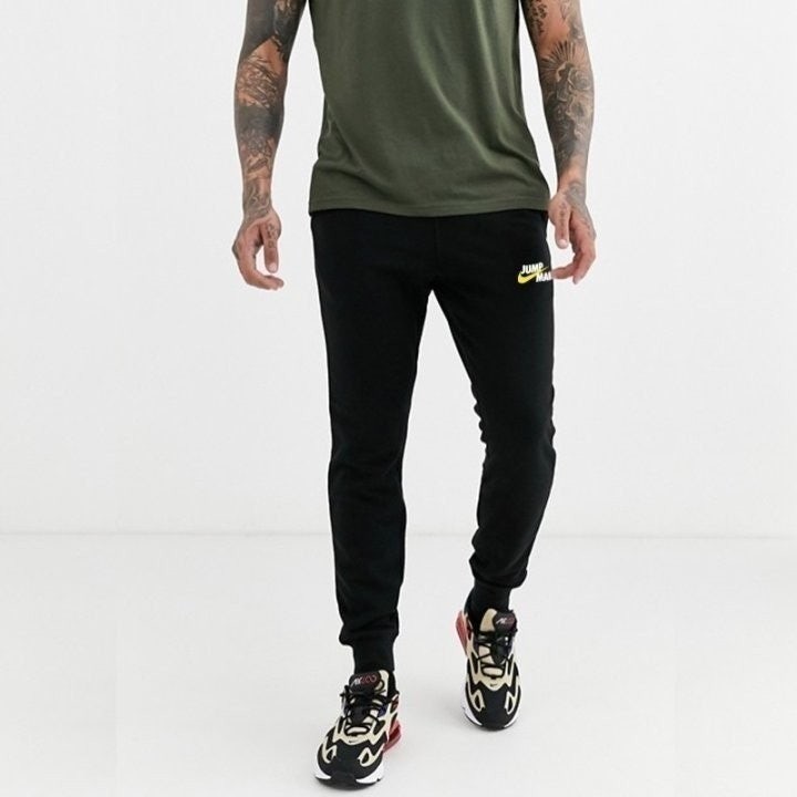 💕 나** JUMP MAN 조거 기모팬츠 12