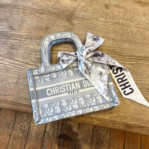 #N #디올 북토트백 미니 그레이