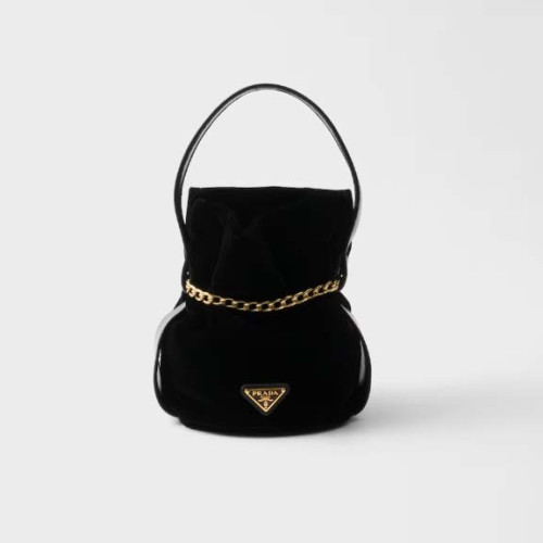 #프라다 [ P*ADA ] 수입 쁘띠 삭 누아르 미니 벨벳 및 나파 가죽 버킷 백 입고💢 #가방