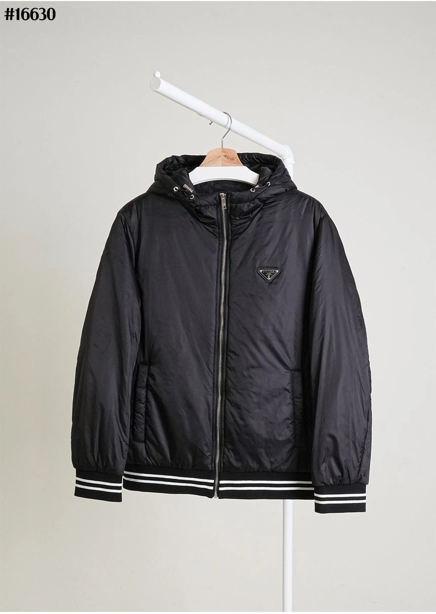 🍀 [PRADA] 프라다 리나일론 후드 다운 자켓 🍀