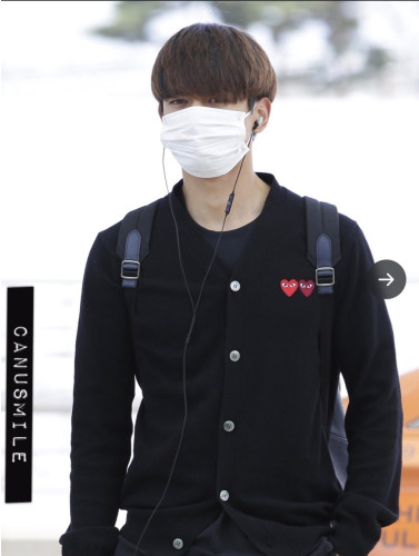 🍀 [Comme des Garcons] 꼼데가르송 수입고급 더블 하트 로고 울 브이 가디건 🍀