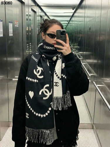 🍀 [CHANEL] 샤넬 COCO 아트워크 울 자카드 태슬 숄 머플러 🍀