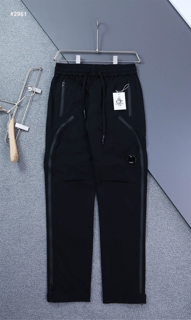 🍀 [C.P COMPANY] 씨피컴퍼니 다이애그널 유틸리티 커스텀 렌즈 팬츠 🍀