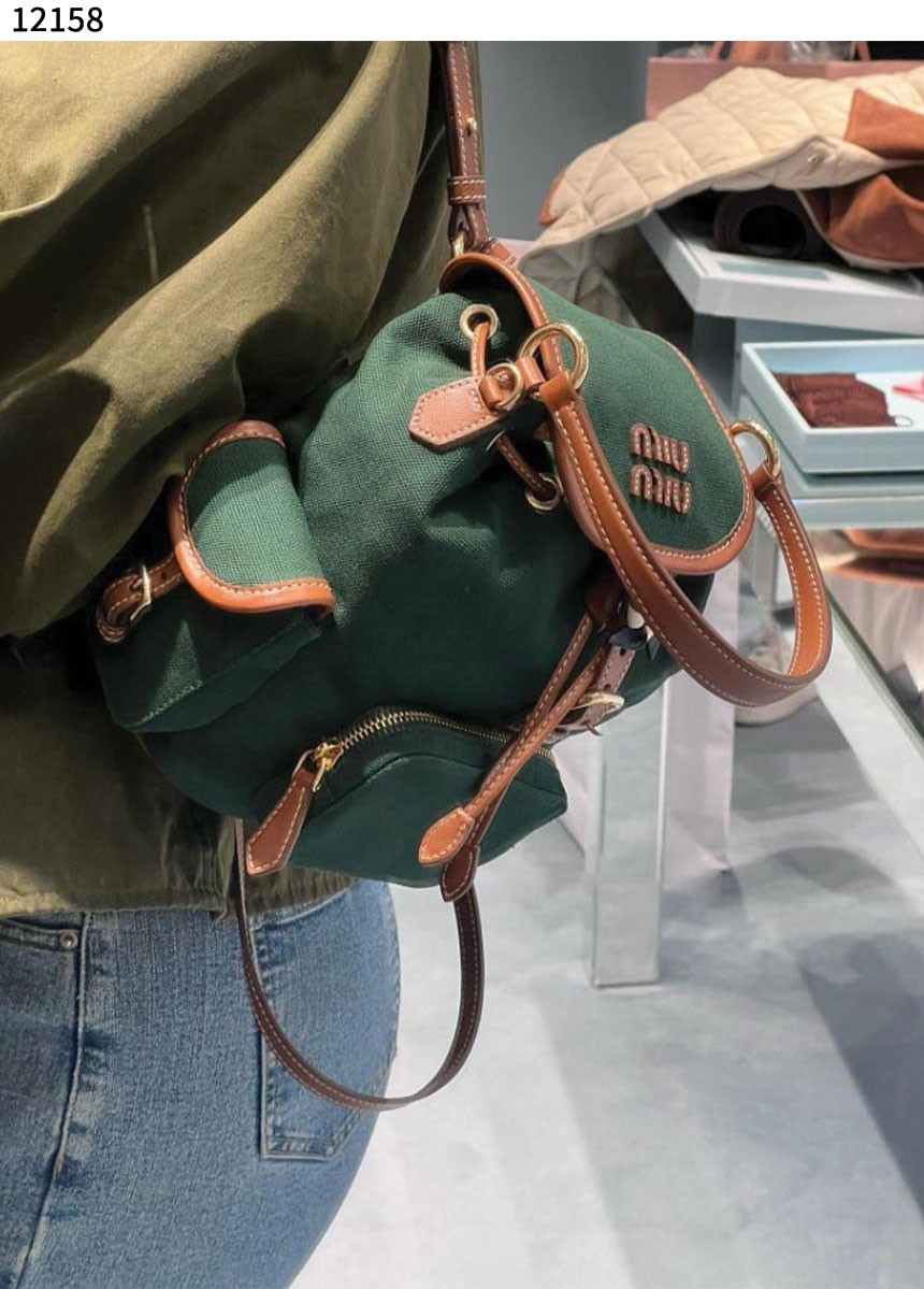 #미우미우 [MIU MIU] 수입프리미엄급 미우미우 캔버스 및 가죽 백팩 신상 입고💢 #태그 #가방 #12158