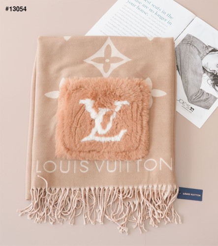 🍀 [LOUIS VUITTON] 루이비통 빅 모노패턴 밍크포켓 로고 머플러 🍀
