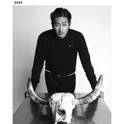 🍀 [CELINE] 셀린느 수입고급 스몰 트리오페 울 니트 🍀