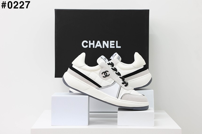 🍀 [CHANEL] 샤넬 테니스 패브릭 카프스킨 스웨이드 스니커즈  🍀