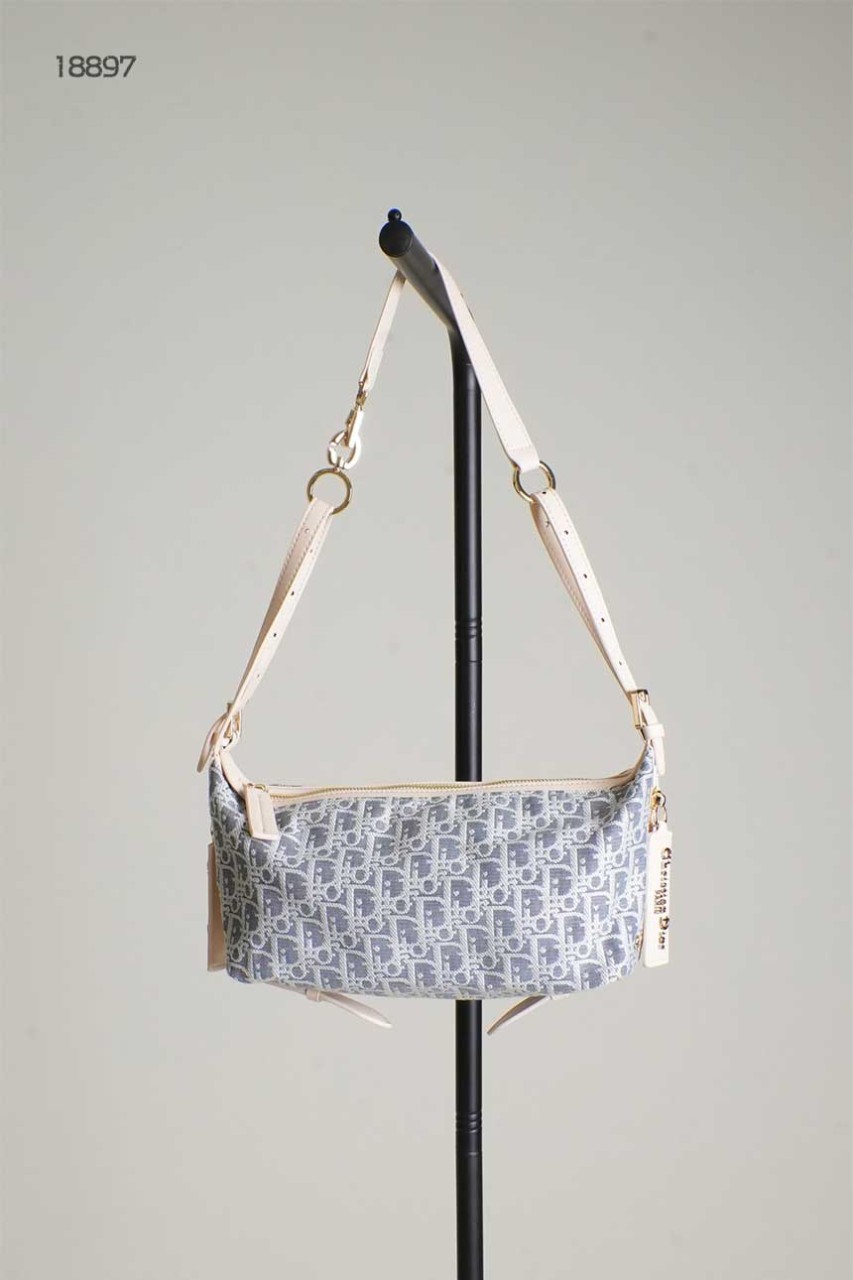 🔆[DIOR] 크리스찬 디올 D-Journey 스몰 백 (지수백)🔆