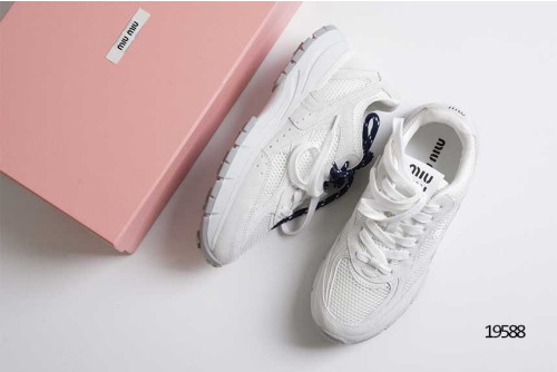 🔆 [MIUMIU] 미우미우 여성 스웨이드 메쉬 스니커즈🔆