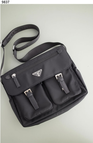 #프라다 [PRADA] 투포켓 크로스백 신상입고💢 #가방 #9837