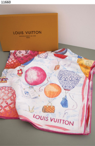 #루이비통 [Louis Vuitton] 업 앤드 스퀘어 비치타올 신상입고💢 #비치타올 #11660