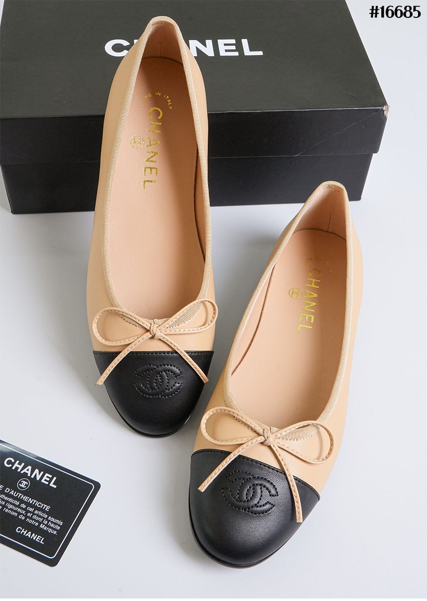 🔆 [CHANEL] 샤넬 투톤 발레리나 플랫 슈즈 🔆
