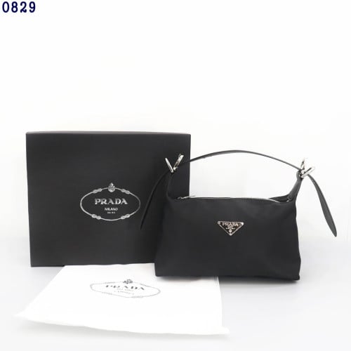 👹프라다 나일론 숄더백👹