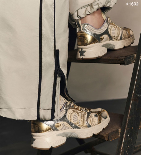 🍀 [DIOR] 크리스찬 디올 크로노 메쉬 라미네이티드 스니커즈 🍀