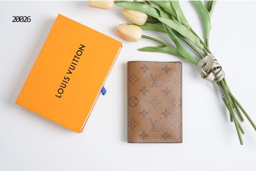 🔆 [Louis Vuitton] 루이비통 모노그램 캔버스 패스포트 커버 🔆