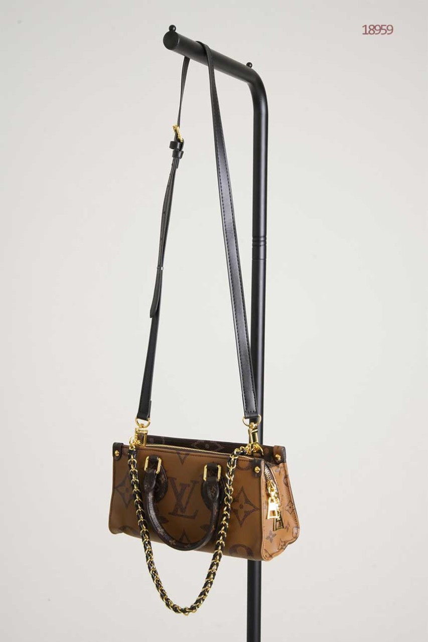 🔆 [LOUIS VUITTON] 루이비통 모노그램 온더고 이스트 웨스트 브라운🔆