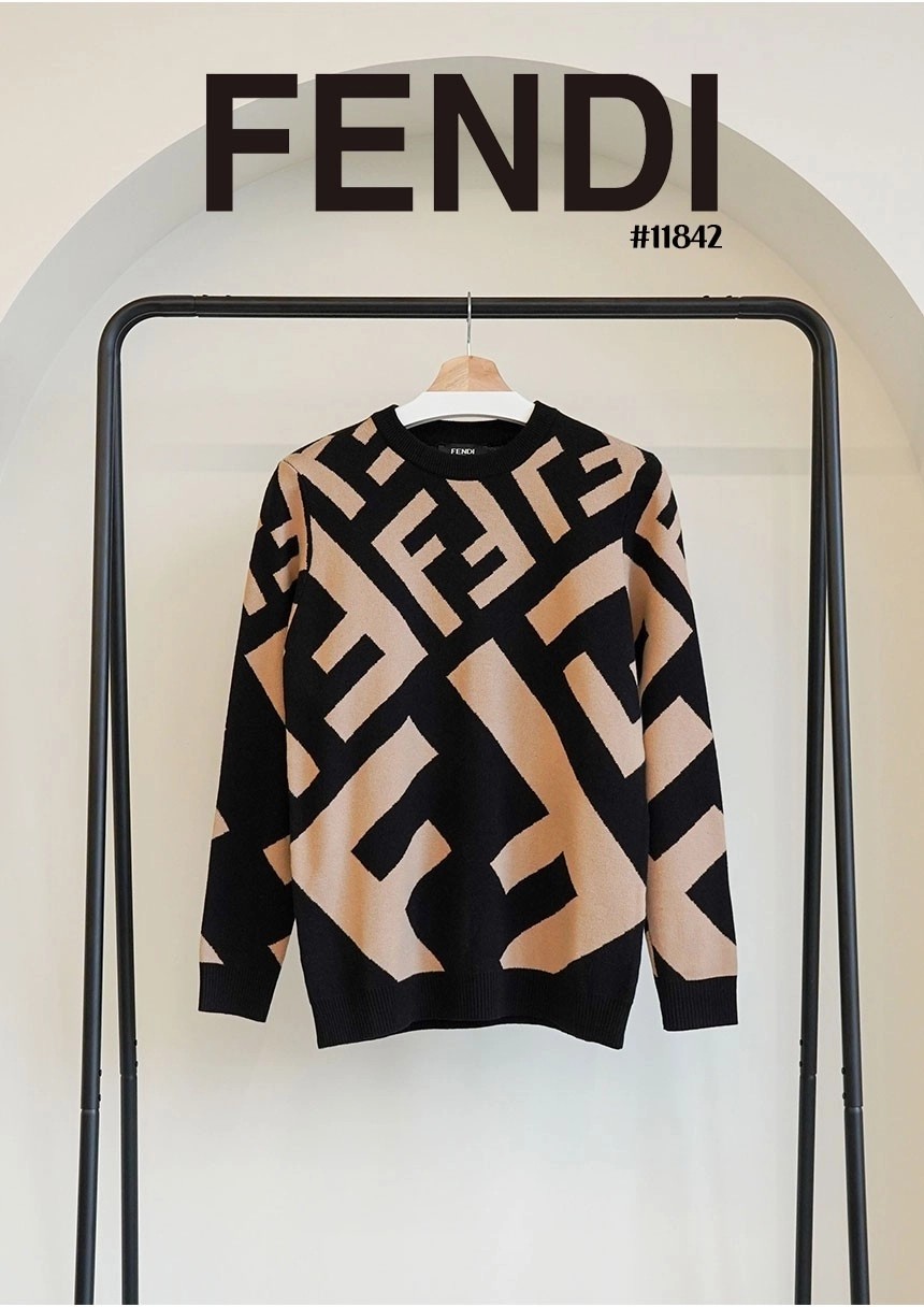 🍀 [FENDI] 팬디 수입 그라데이션 FF로고 자카드 라운드 니트 스웨터 🍀