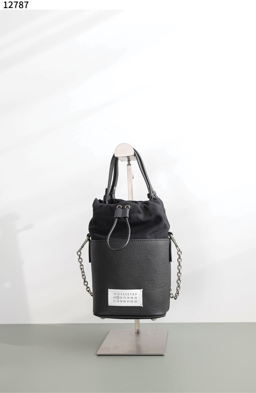 #메종마르지엘라 [Maison Margiela] 5AC 버킷백 블랙 신상입고💢 #가방 #12787