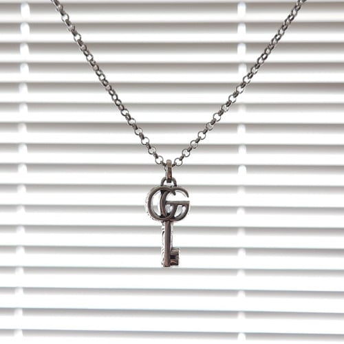 [141번] #구찌  더블 키 목걸이