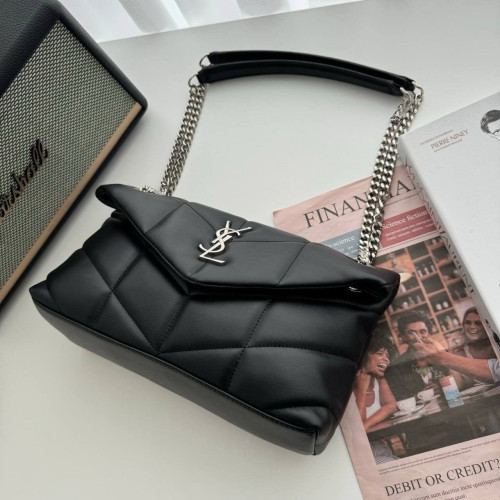 #A #입생로랑  루루 푸퍼백