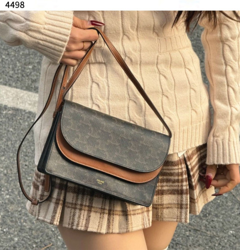 #셀린느 [CELINE] 수입프리미엄급 셀린느 트리옹프 캔버스 스트랩 지갑 신상 입고💢 #태그 #가방 #4498