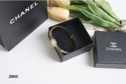 🔆 [CHANEL] 샤넬 크리스탈 CC 로고 커프 브레이슬릿 🔆