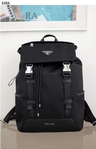 #프라다 [PRADA] 리나일론 사피아노 가죽 백팩 신상입고💢 #가방 #6366