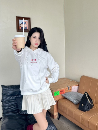 💕 발**** 앞뒤 레드 하트로고 후드티