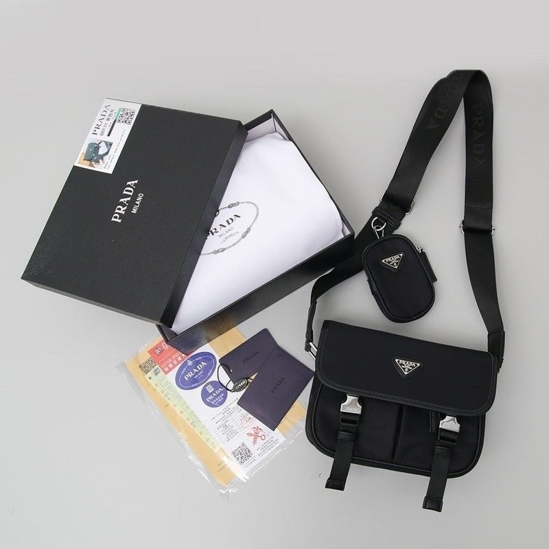 💕 프** 88171 삼각로고 리나일론 숄더백