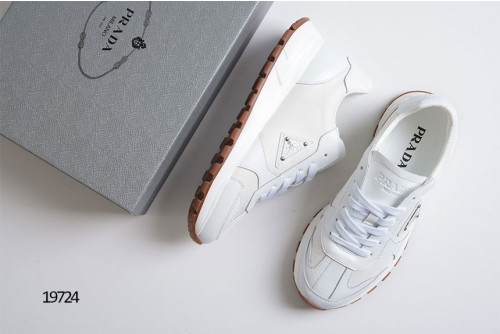 🔆 [PRADA] 프라다 삼각로고 리나일론 브러쉬드 스니커즈 🔆