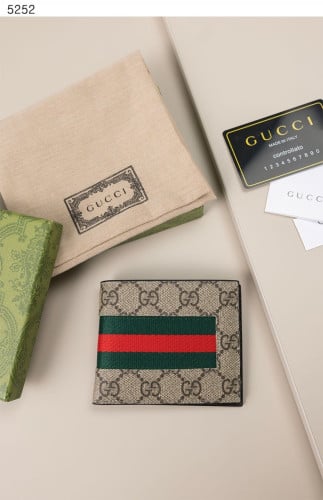 #구찌 [Gucci] 수입프리미엄급 GG 수프림 삼선 반지갑 신상 입고💢 #태그 #지갑 #5252