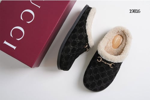 🔆[GUCCI] 구찌 GG 스웨이드 뮬 블랙 🔆