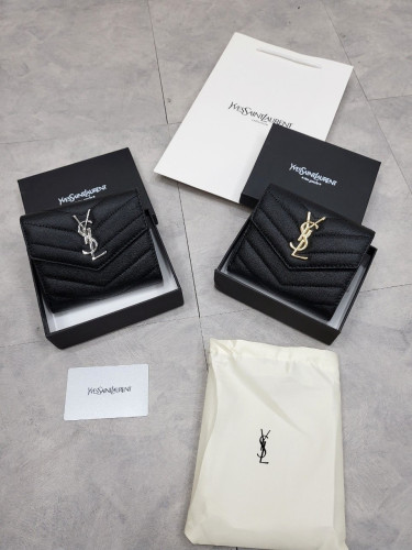 입생로랑 앤밸롭 3단 반지갑