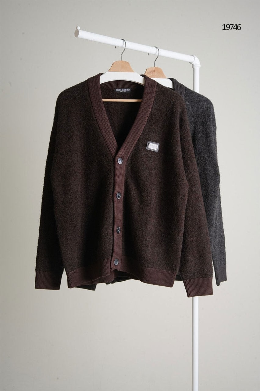 돌체앤가바나 스틸 패치 로고 가디건
