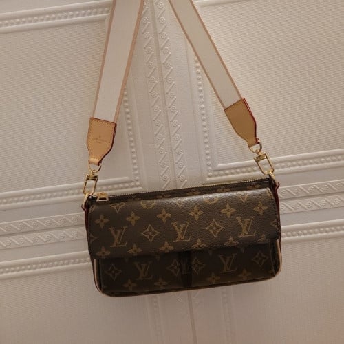 💕 루* 바이브 백 M46999